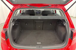 punainen Volkswagen Golf 2017 kuva 15.