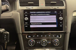 punainen Volkswagen Golf 2017 kuva 24.