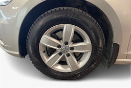 harmaa Volkswagen Golf 2017 kuva 9.