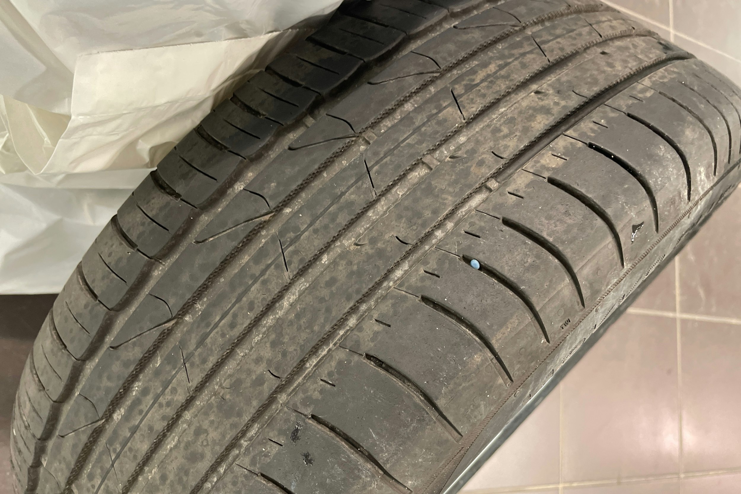 harmaa Volkswagen Golf 2017 kuva 11.