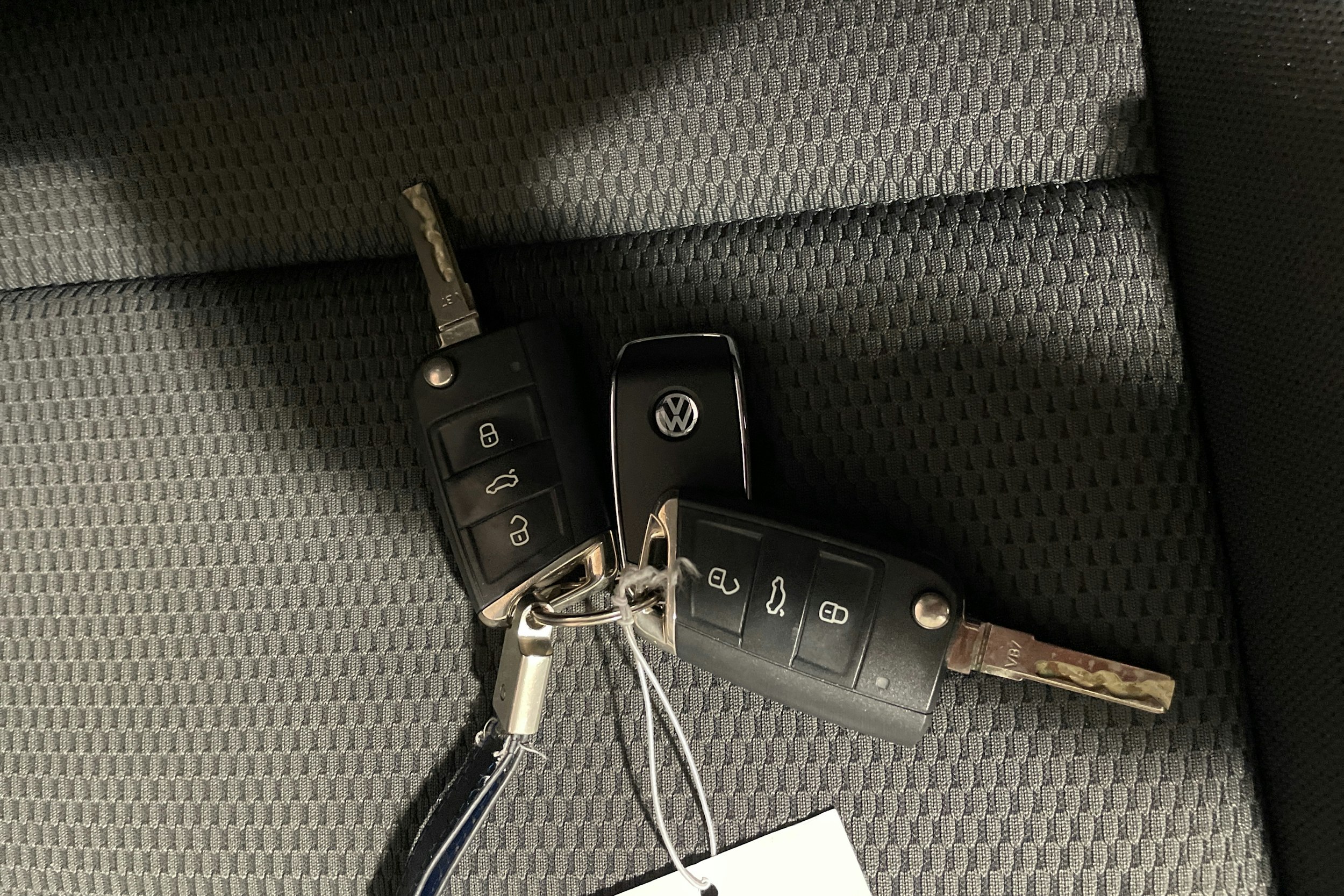 harmaa Volkswagen Golf 2017 kuva 17.