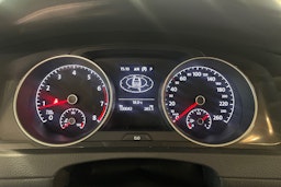 harmaa Volkswagen Golf 2017 kuva 20.