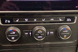 Harmaa Volkswagen GOLF 2017 kuva 15.