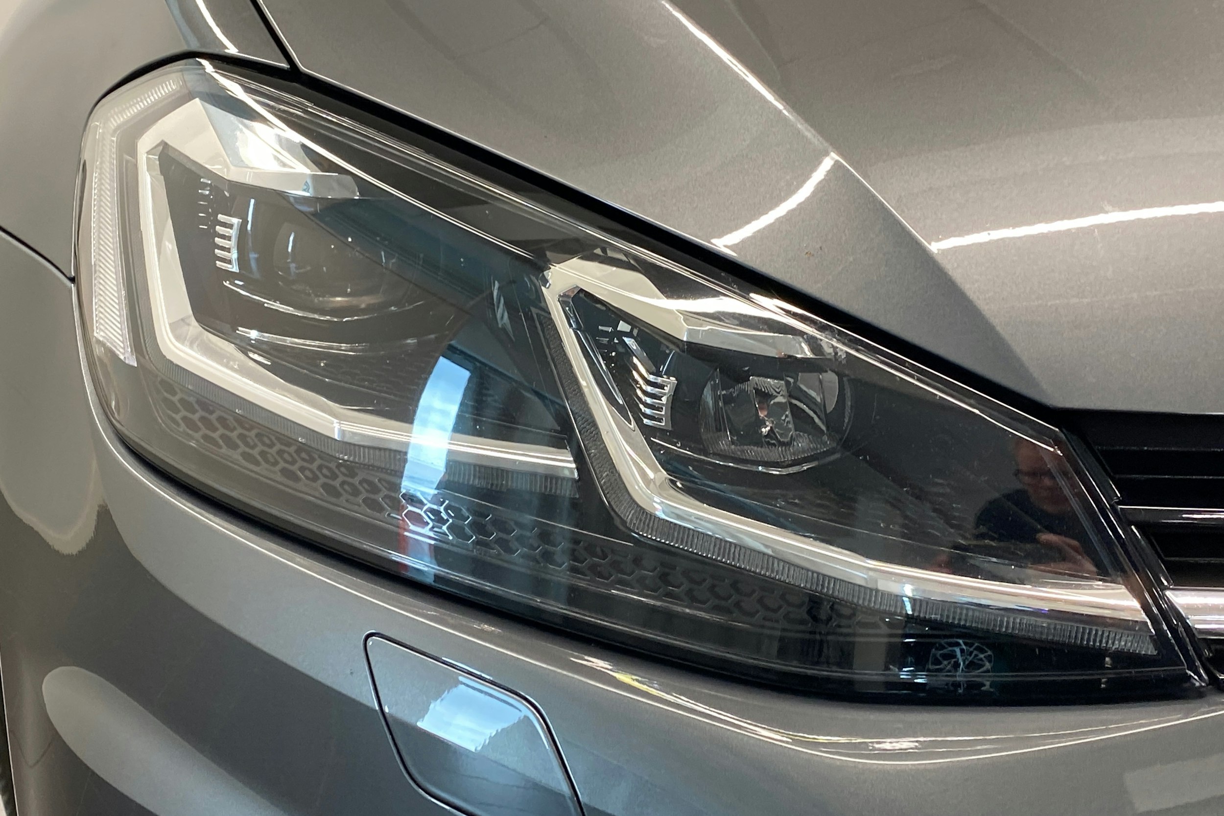 Harmaa Volkswagen GOLF 2017 kuva 21.