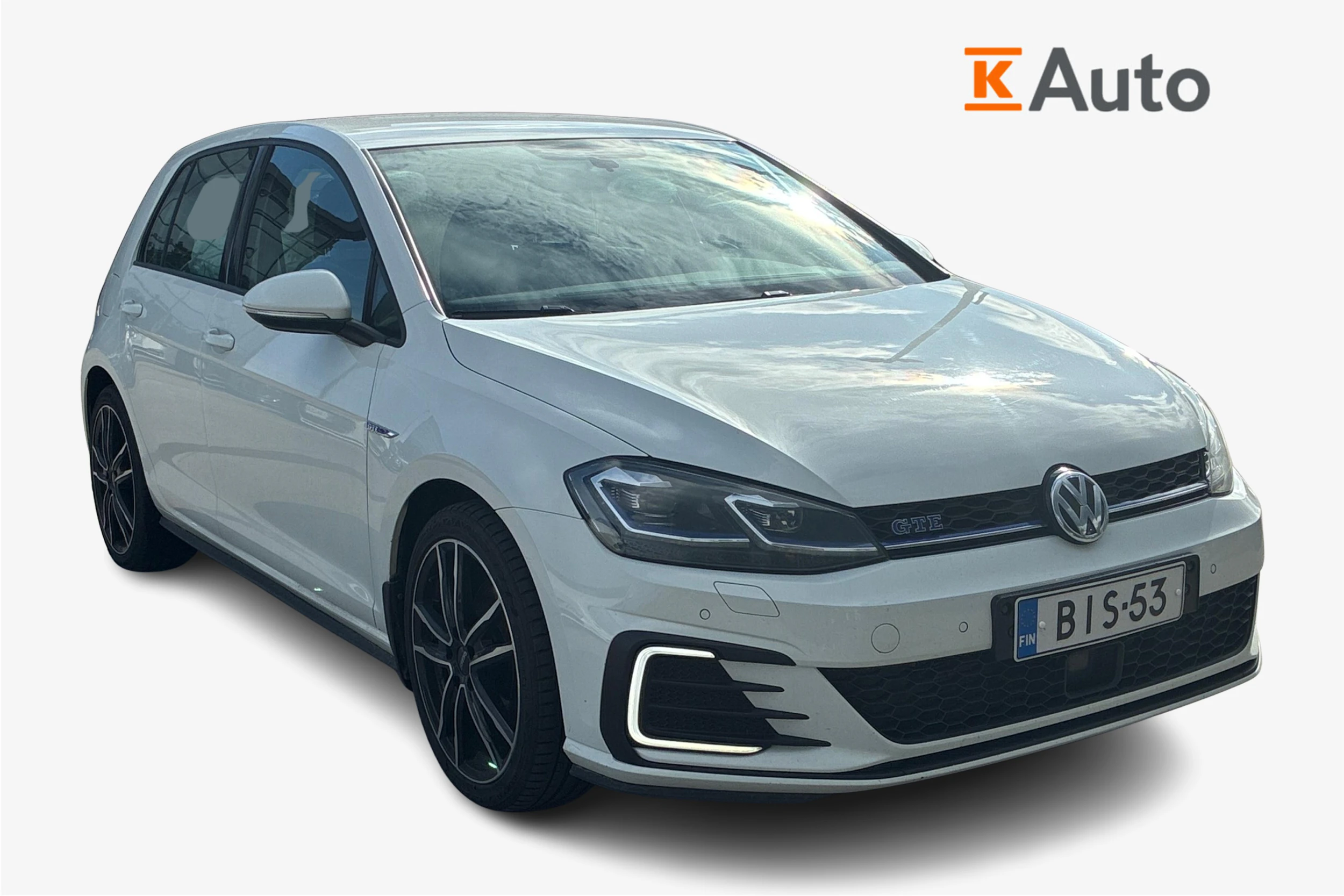 valkoinen Volkswagen Golf 2018 kuva 1.