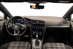 valkoinen Volkswagen Golf 2018 kuva 7.