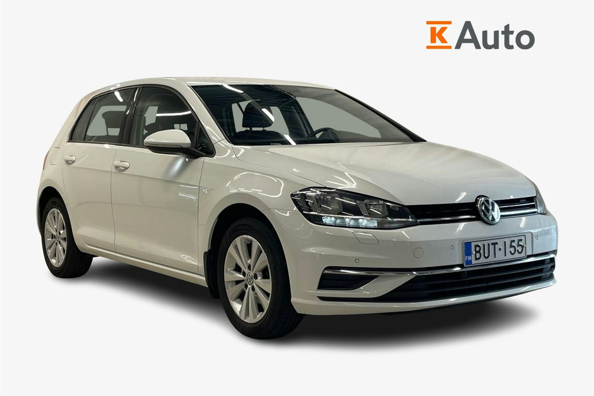 valkoinen Volkswagen Golf 2018 kuva 1.