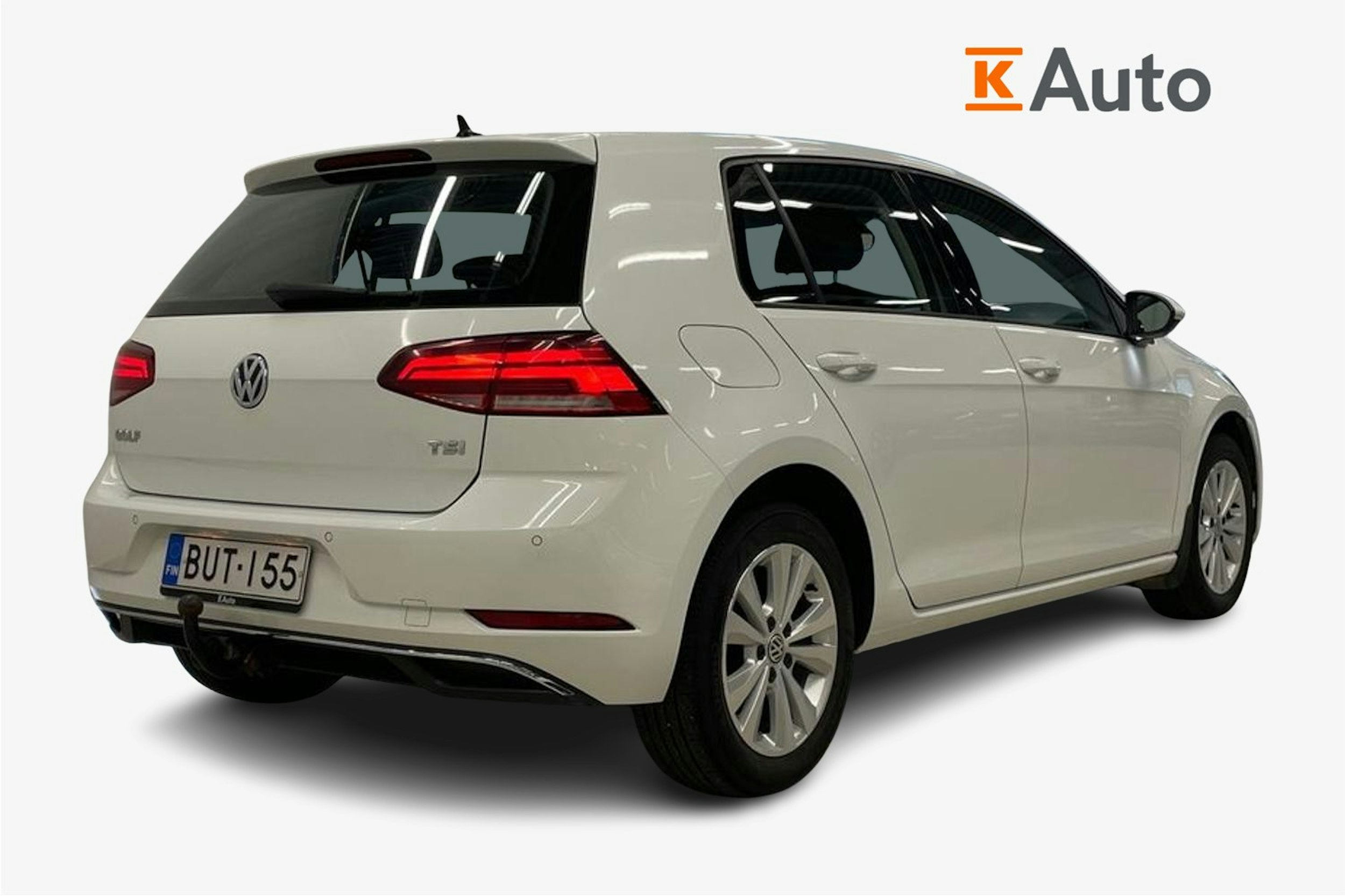 valkoinen Volkswagen Golf 2018 kuva 2.