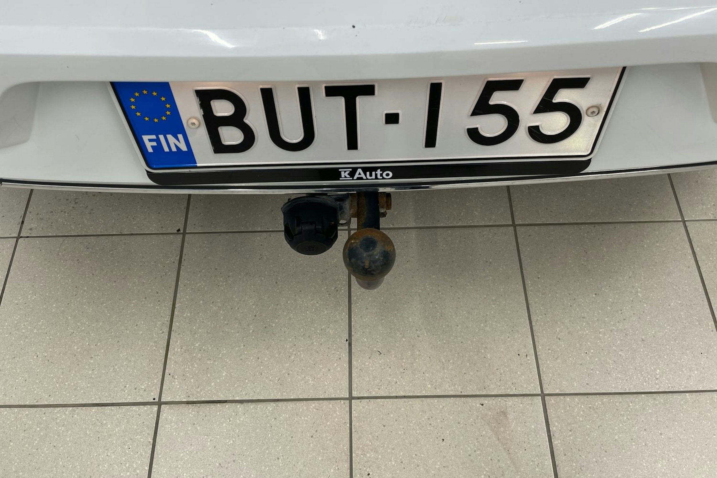 valkoinen Volkswagen Golf 2018 kuva 23.