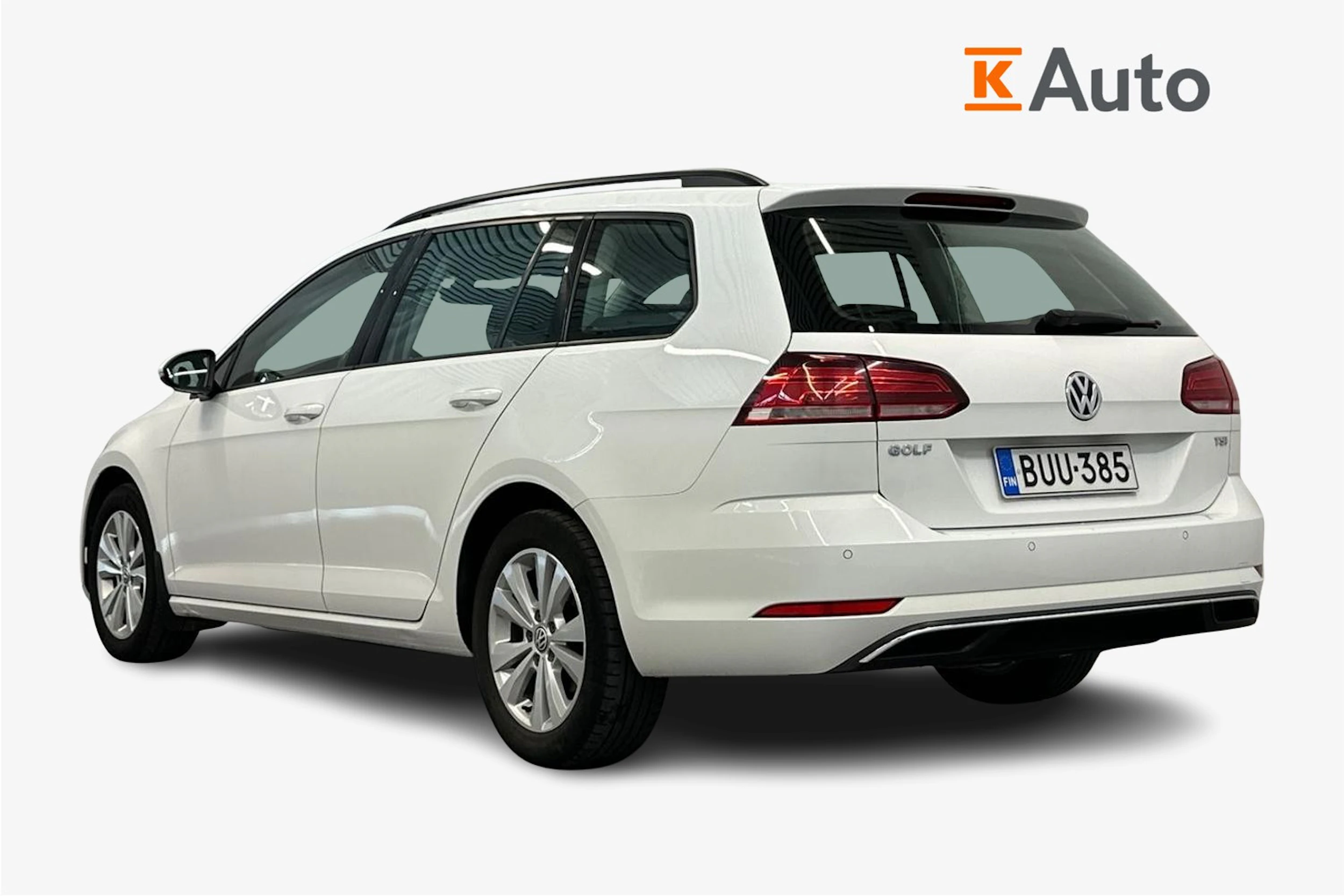 valkoinen Volkswagen Golf 2018 kuva 2.