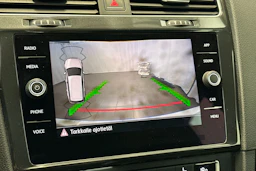valkoinen Volkswagen Golf 2018 kuva 14.