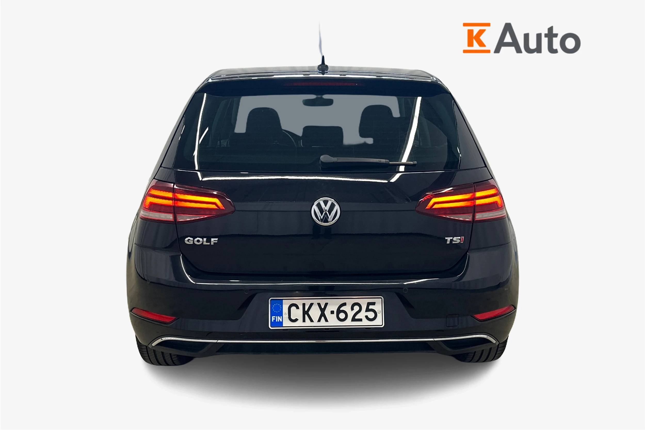 musta Volkswagen Golf 2018 kuva 4.