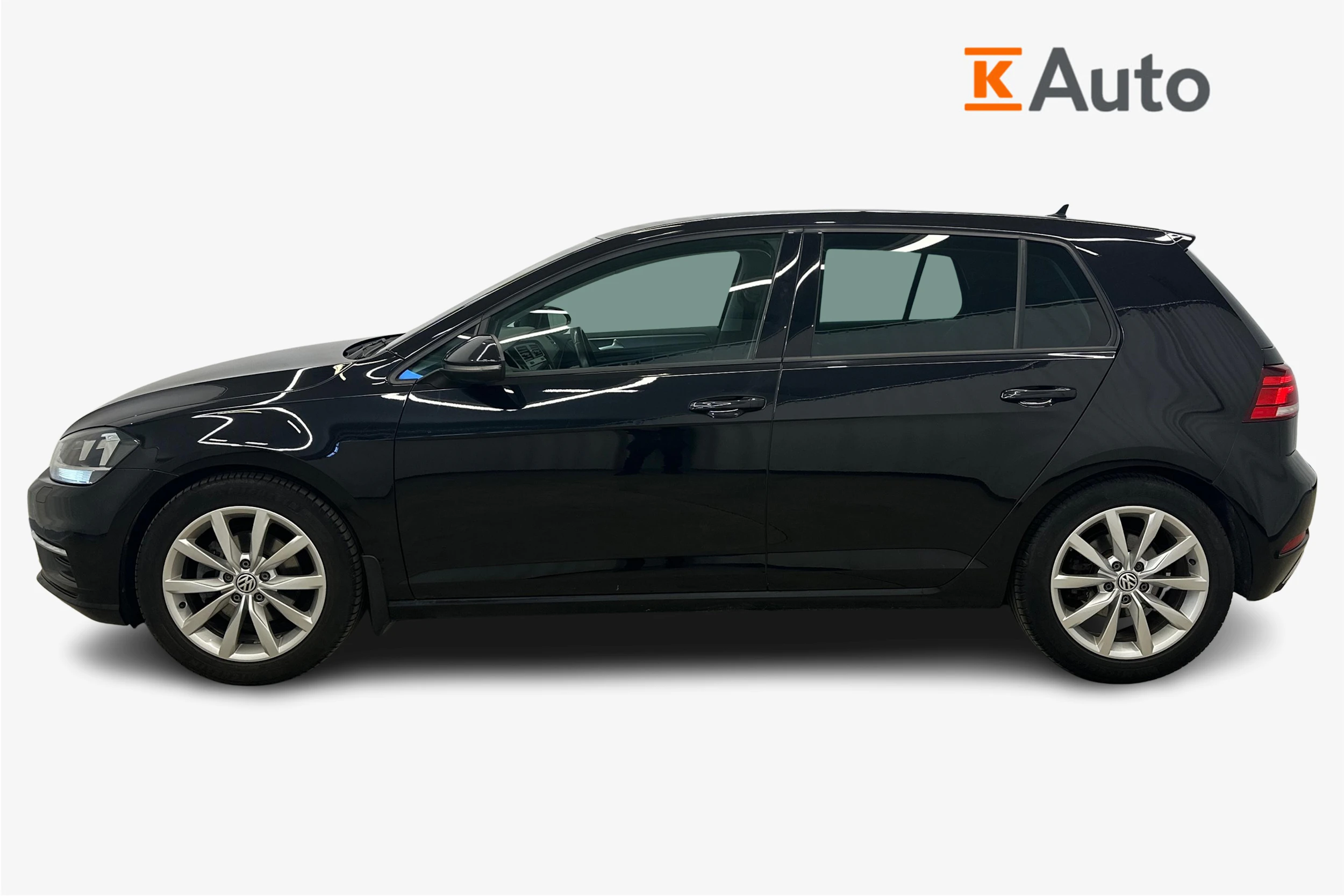 musta Volkswagen Golf 2018 kuva 7.