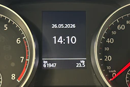 musta Volkswagen Golf 2018 kuva 20.