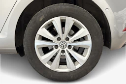 harmaa Volkswagen Golf 2018 kuva 9.