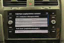 harmaa Volkswagen Golf 2018 kuva 16.