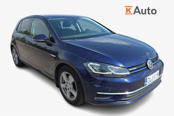 Volkswagen Golf Comfortline 1,5 TSI EVO 96 kW (130 hv) BLUEMOTION DSG-aut. Football Edition