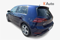sininen Volkswagen Golf 2018 kuva 2.