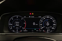 sininen Volkswagen Golf 2018 kuva 13.