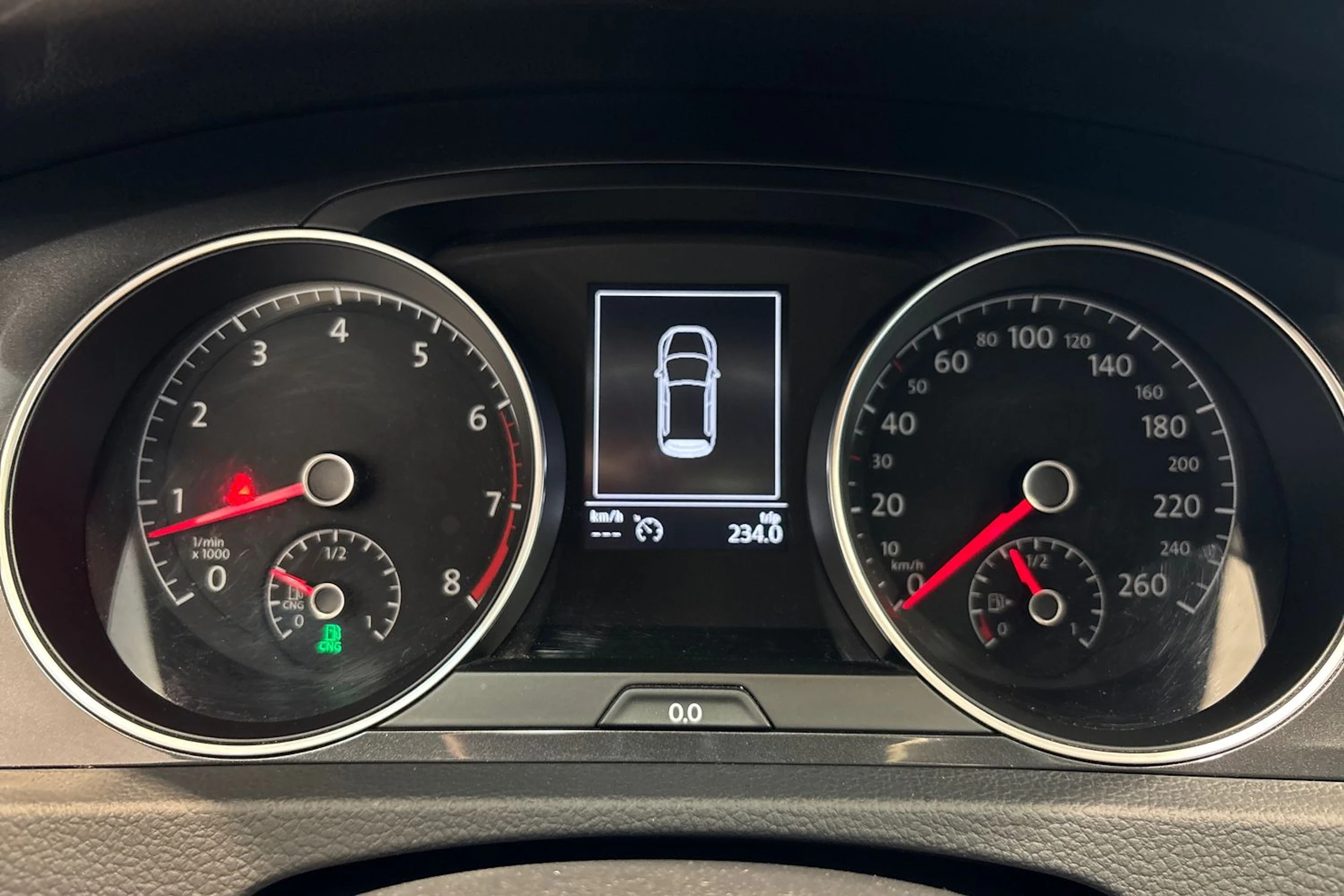 Punainen Volkswagen GOLF 2018 kuva 17.