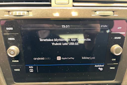Punainen Volkswagen GOLF 2018 kuva 22.