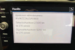 Punainen Volkswagen GOLF 2018 kuva 33.