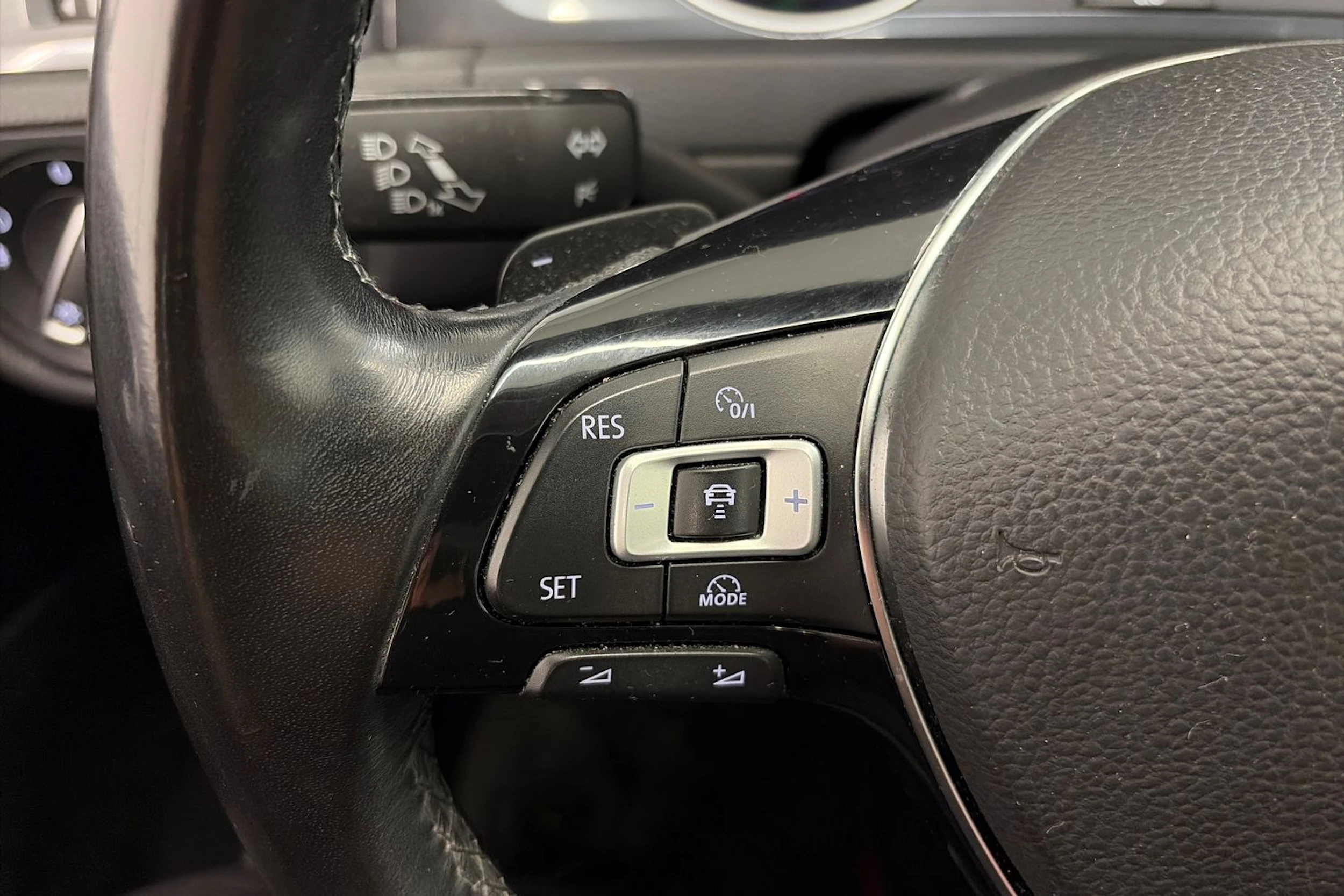 hopea Volkswagen Golf 2018 kuva 15.