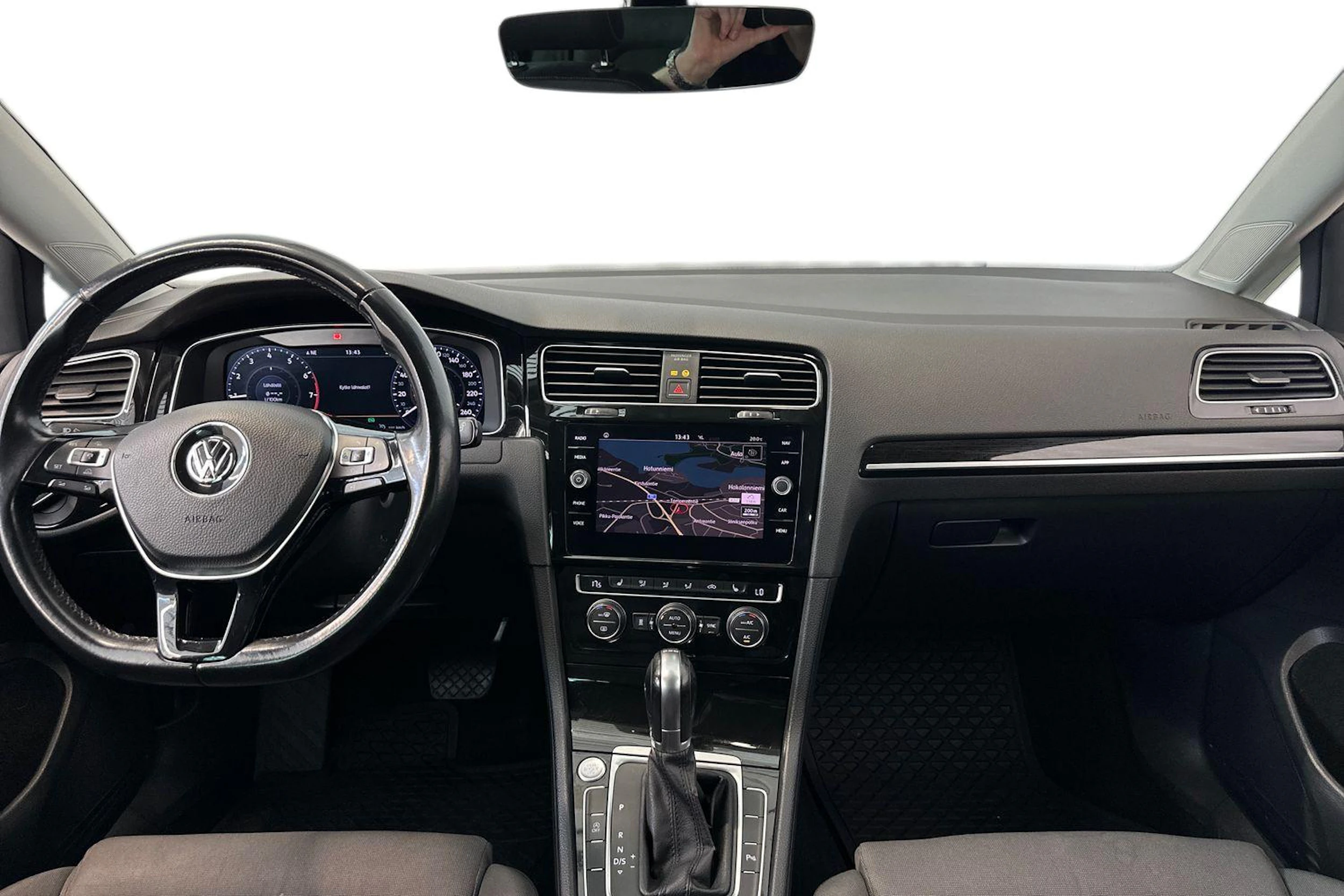 Keltainen Volkswagen GOLF 2018 kuva 9.