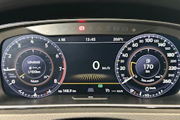 Keltainen Volkswagen GOLF 2018 kuva 18.