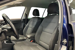 met. sininen Volkswagen Golf 2018 kuva 6.