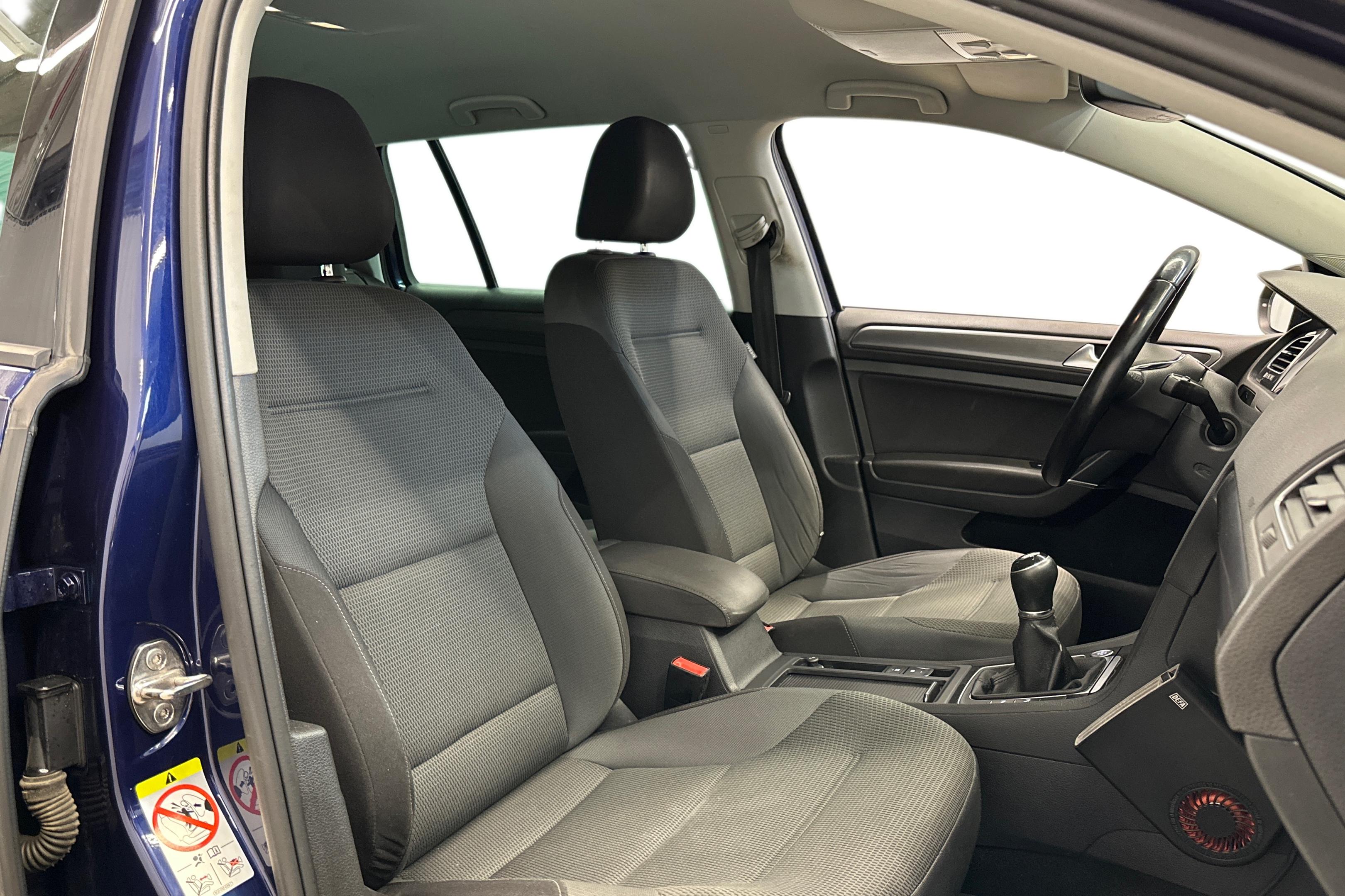 Volkswagen Golf 2018, kuva 7/25
