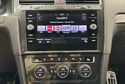 met. sininen Volkswagen Golf 2018 kuva 16.