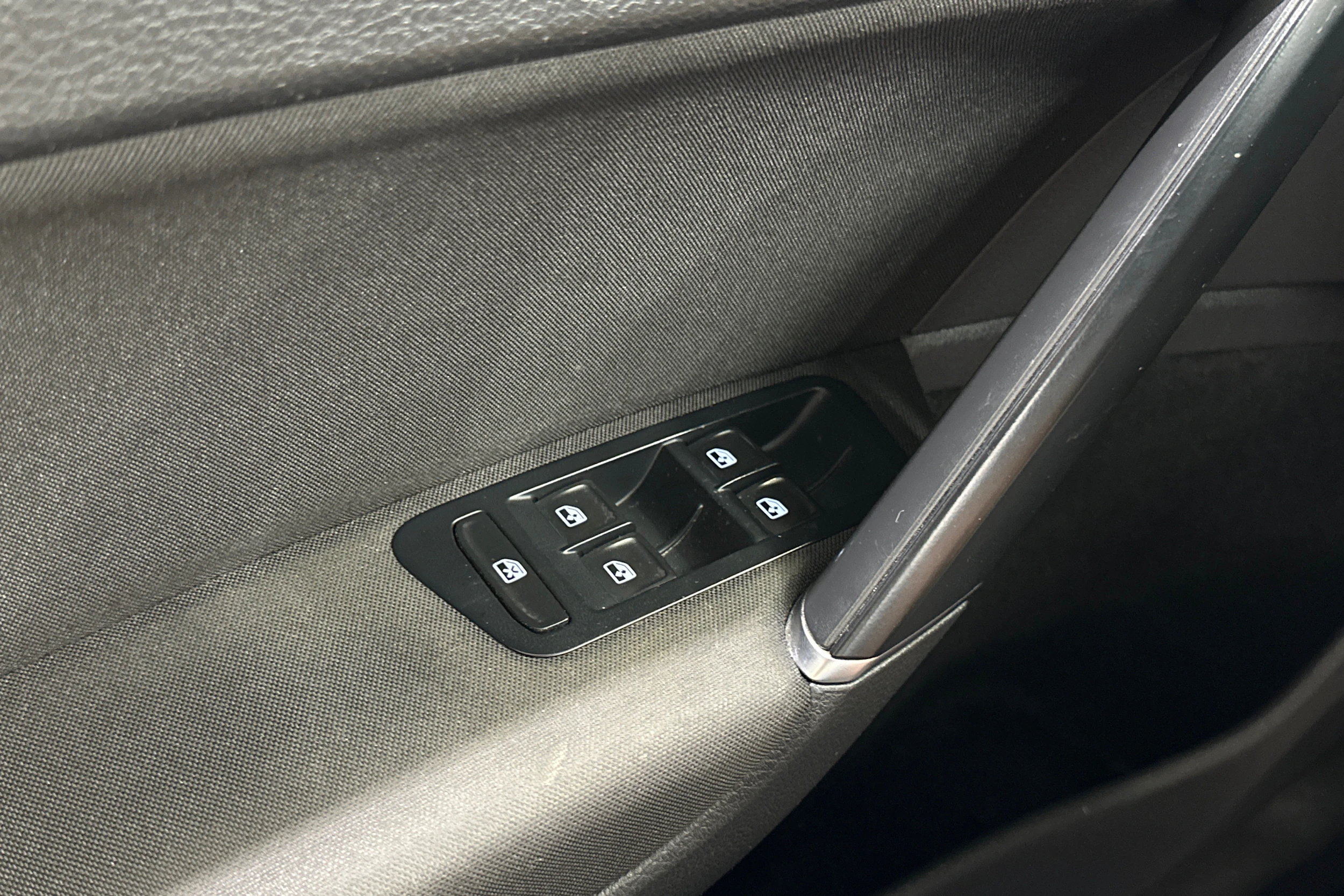 met. sininen Volkswagen Golf 2018 kuva 22.