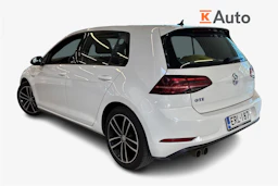 Valkoinen Volkswagen GOLF 2018 kuva 2.