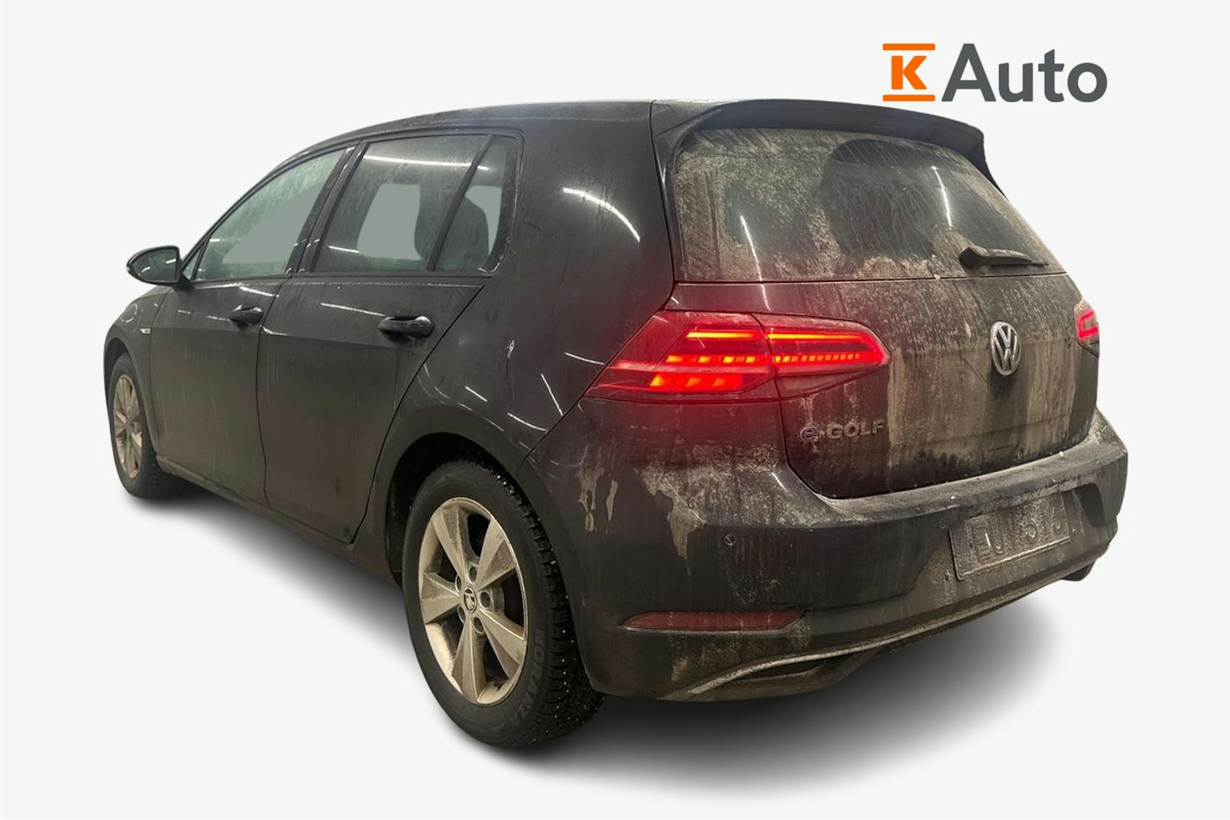 musta Volkswagen Golf 2018 kuva 2.