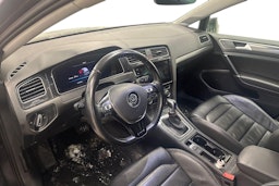 musta Volkswagen Golf 2018 kuva 3.