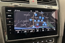 musta Volkswagen Golf 2018 kuva 22.