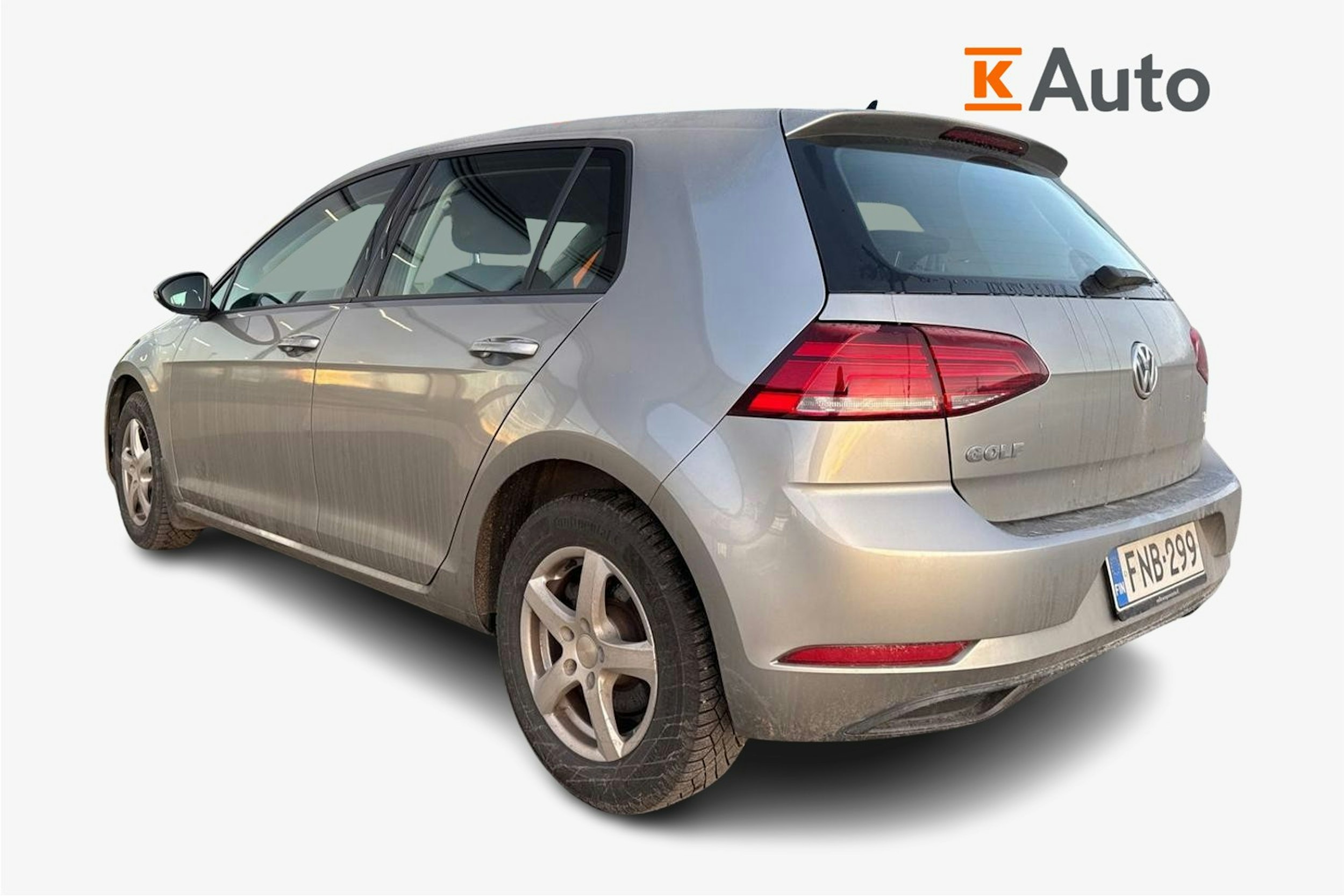 harmaa Volkswagen Golf 2018 kuva 2.