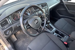 harmaa Volkswagen Golf 2018 kuva 3.