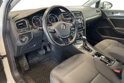valkoinen Volkswagen Golf 2018 kuva 7.