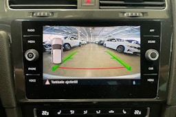 valkoinen Volkswagen Golf 2018 kuva 20.