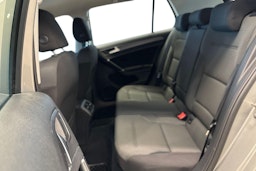 Harmaa Volkswagen GOLF 2018 kuva 10.