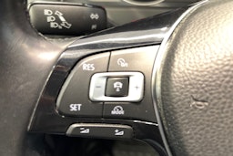 Harmaa Volkswagen GOLF 2018 kuva 18.