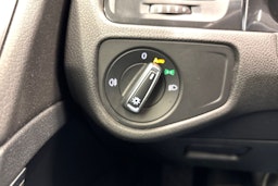 Harmaa Volkswagen GOLF 2018 kuva 20.