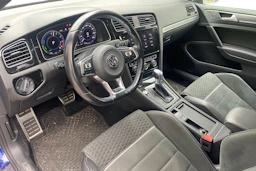 Sininen Volkswagen GOLF 2018 kuva 3.