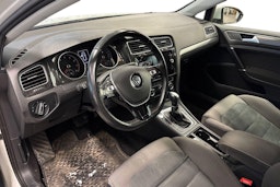 valkoinen Volkswagen Golf 2018 kuva 3.