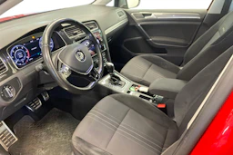 Punainen Volkswagen GOLF 2018 kuva 6.