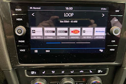 Punainen Volkswagen GOLF 2018 kuva 14.