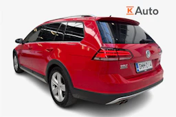 punainen Volkswagen Golf 2018 kuva 3.