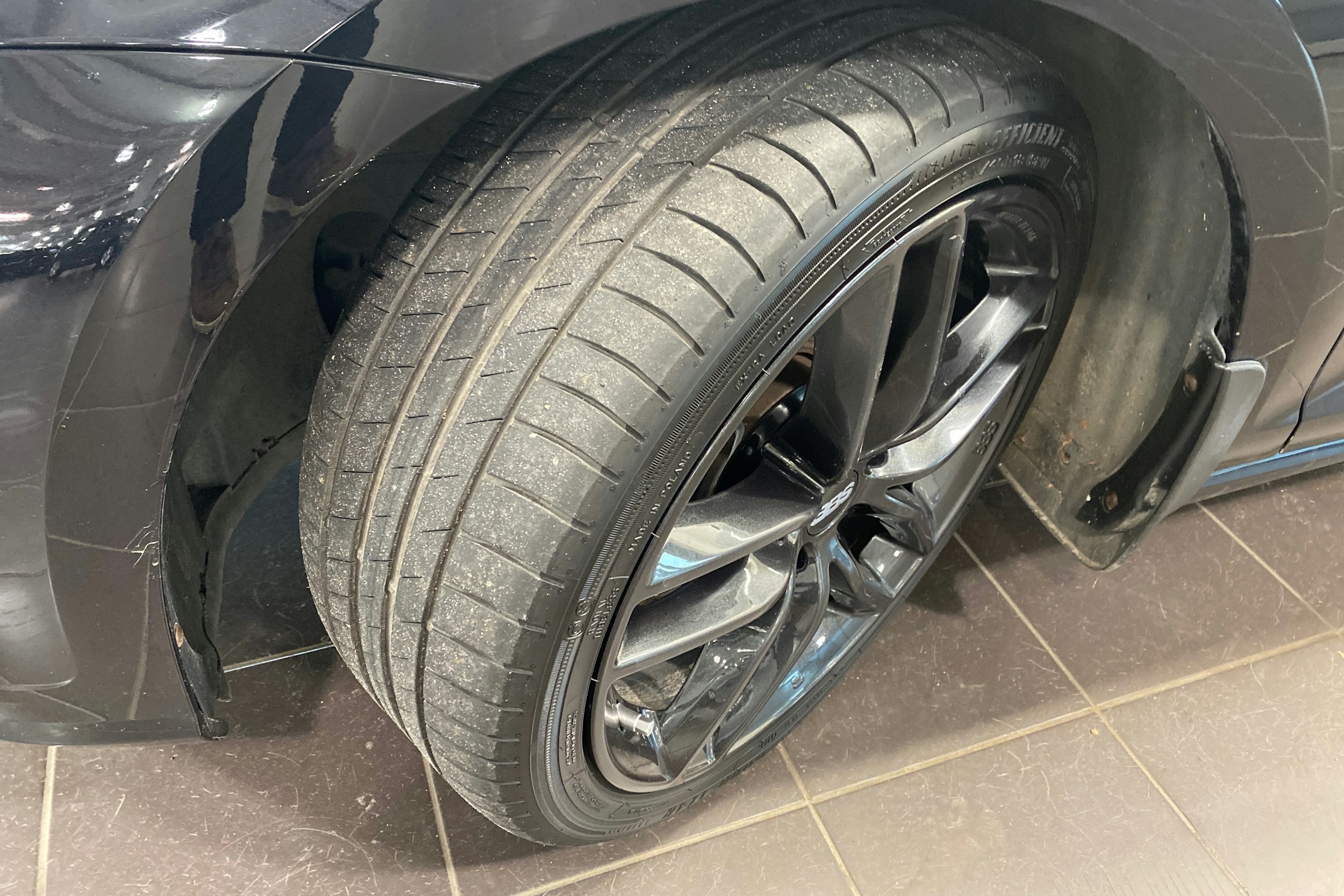 musta Volkswagen Golf 2018 kuva 13.